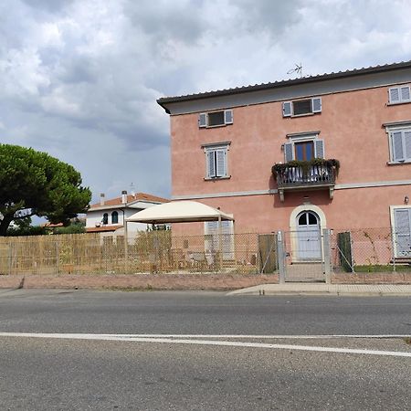 Appartamento Vada Esterno foto